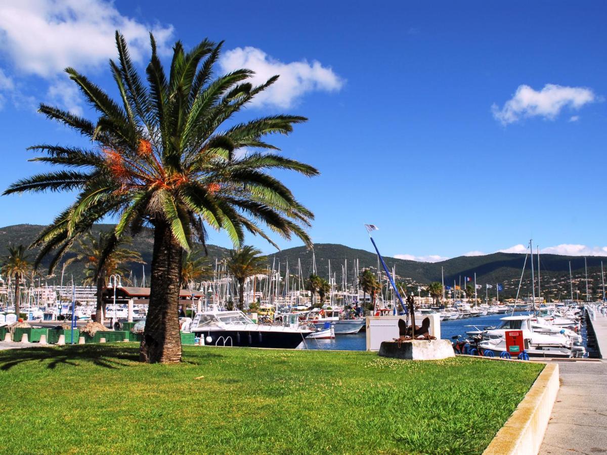 Apartment Les Jardins De La Mer-2 By Interhome Cavalaire-sur-Mer Eksteriør billede